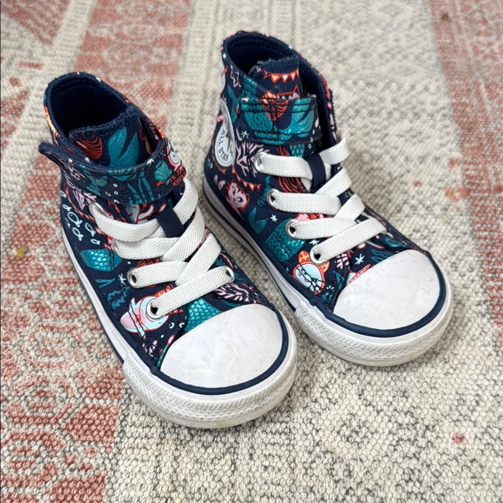 Colorful Kids Toddler Size 5 High-Top Sneakers